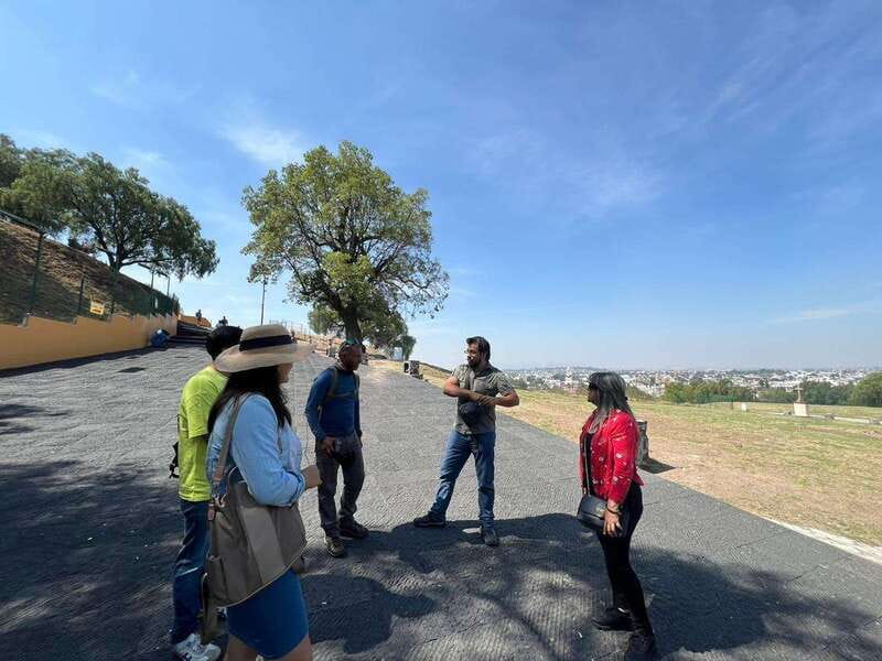 From Puebla: Guided Tour of Cholula - San Pedro Market and a short shopping pause