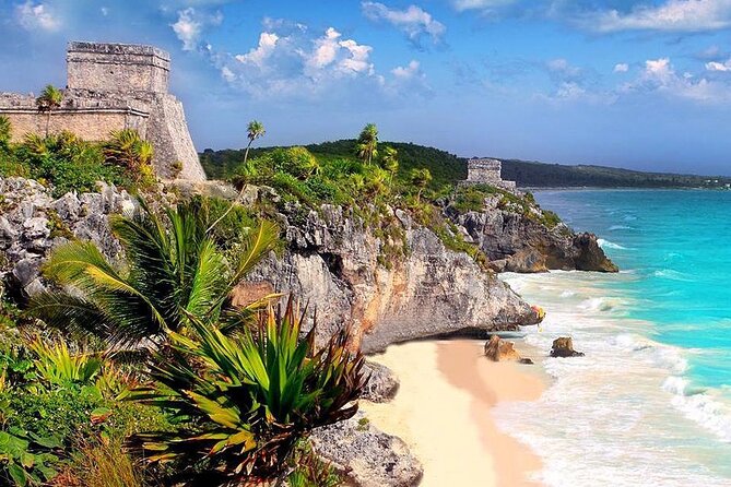 Full Day Guided Tour of Tulum and Coba, 4 places in 1 Day - The guide and language question