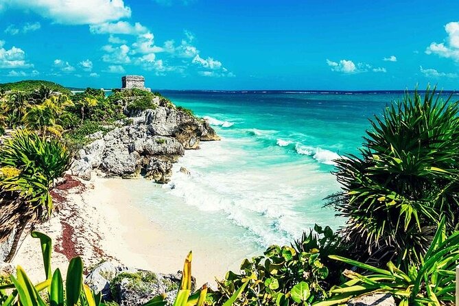 Full Day Tulum Ruins Tour Cenote and Swimming with Sea Turtles - Tulum ruins and the Caribbean view