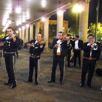 Garibaldi by Night - Mexico City - Should you book Garibaldi by Night?