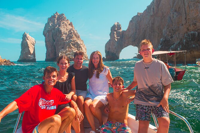 Glass-bottom boat tour to the Arch + beach time - When this tour makes the most sense