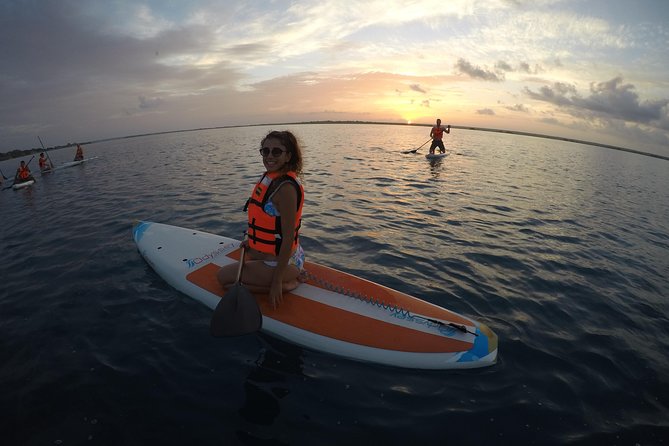 Golden Hour at Mariscal Lagoon: A Sunset to Remember - Photos, nature, and the personal touch of a small group
