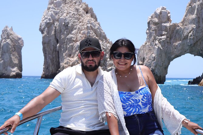 Group tour of the Cabo San Lucas Arch - Price: A Good Value for a Focused View