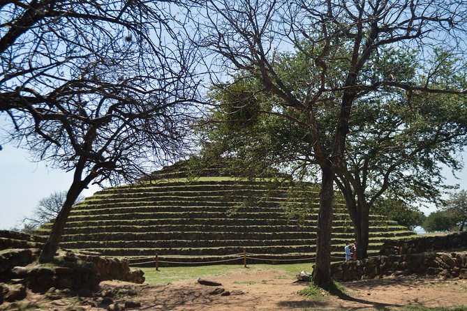 Guachimontones Archaeological Tour - Why Guachimontones feels different from other ruins