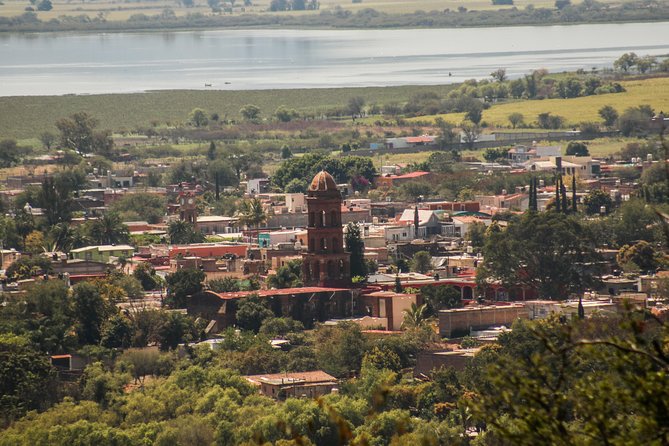Guachimontones Archaeological Tour - Exploring the archaeological zone for about two hours