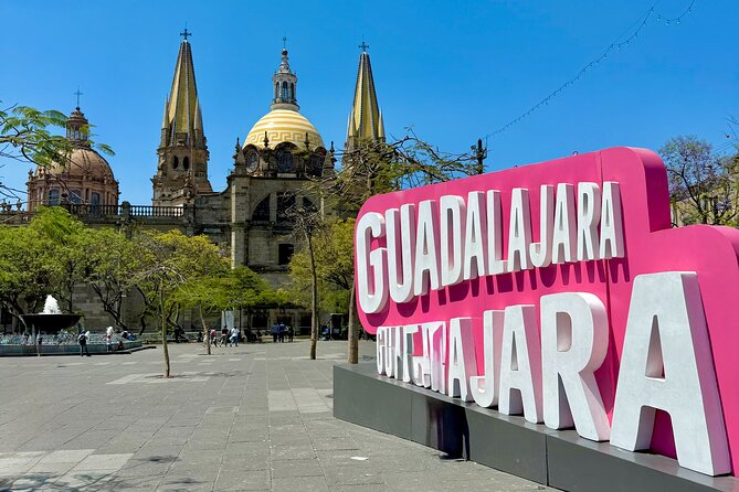 Guadalajara City Center Walking Tour - Degollado Theater brings a touch of old glamour