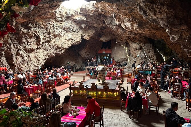 Guided Tour in Teotihuacan with Cave Breakfast and Transportation - How much time do you really get at the pyramids?