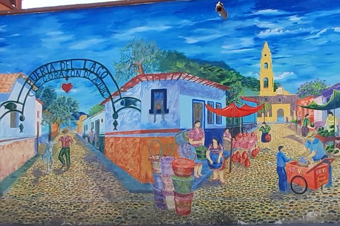 Half-Day Guided Tour of Lake Chapala from Guadalajara - Food, shopping, and the Vicente Fernandez connection