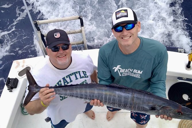 Half Day Private Fishing Charter in Cozumel - Columbia Reef between fishing spots