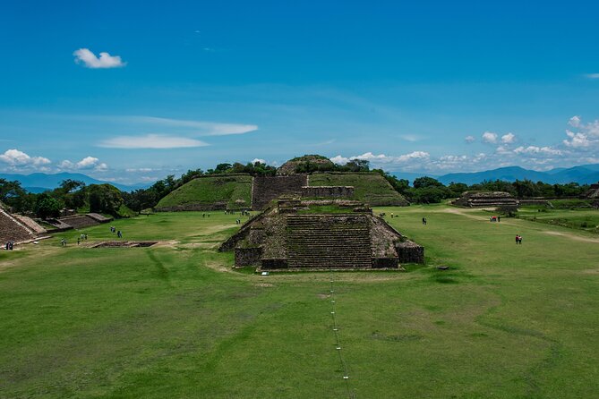 Half day tour to Monte Albán - Guided history, then time to wander