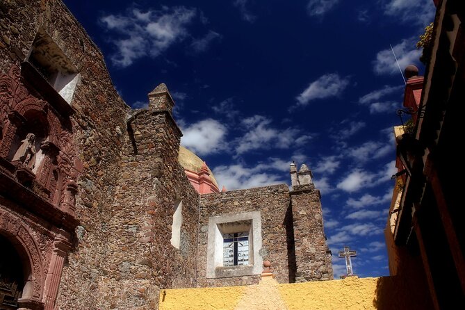 Historical and Cultural Walking Tour of San Miguel de Allende - Finishing at the Parroquia de San Miguel Arcángel