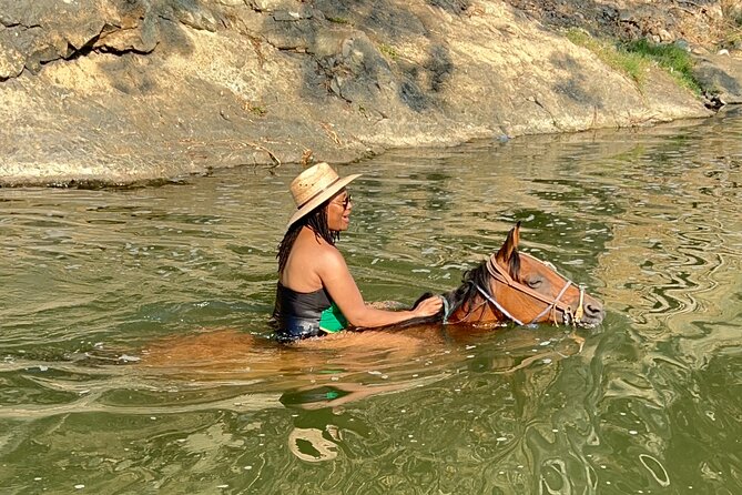 Horseback Riding & Swim: Tequila Tasting, BBQ & Margaritas - Pool time and the question of towels