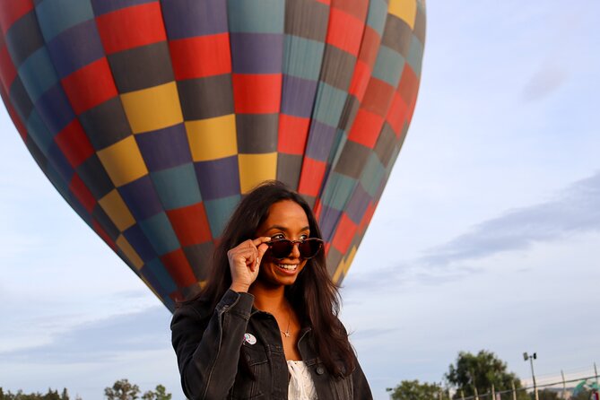 Hot air balloon ride with breakfast in Cueva from CDMX - Adding the Teotihuacán Pyramids