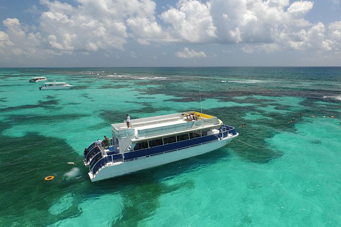Isla Contoy Eco Adventure - The early pickup and ride to the marina