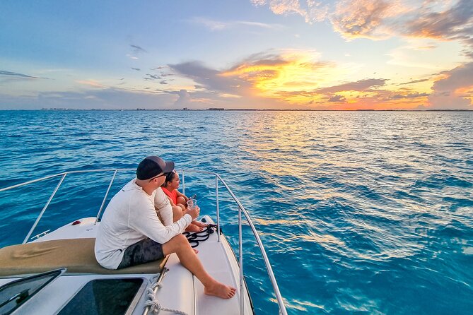 Isla Mujeres, Cancún Private Sunset Trip - Who will enjoy this boat trip most?