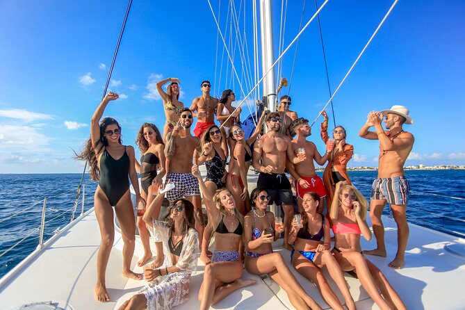 Isla Mujeres Catamaran Tour with Open Bar, Lunch and Snorkeling - What this Cancun catamaran day is really like