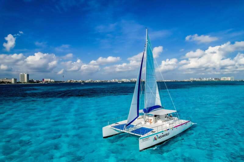 Isla Mujeres: Catamaran with Open Bar, Snorkeling and Lunch - The day begins at Marina Las Perlas