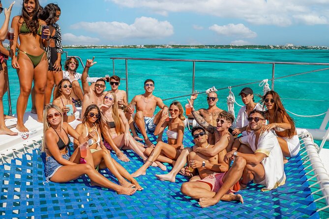 Isla Mujeres Cruise with Beach Club, Snorkel, Lunch and Open Bar - The big picture: a full day at sea for $53.10