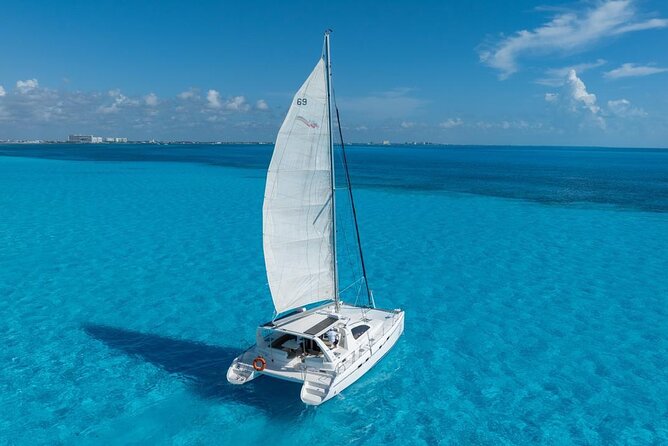 Isla Mujeres Day Tour with Catamaran, Snorkeling & Beach Club - Snorkeling at Bahia Mujeres