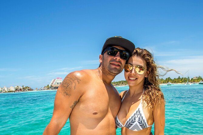 Isla Mujeres Island and Snorkeling Tour - Downtown Isla Mujeres and the short free-time stop