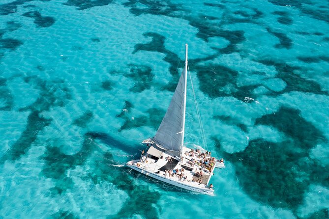 Isla Mujeres Plus by Albatros Catamarans - Timing, meeting point, and practical preparation