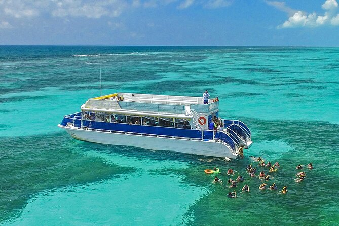 Isla Mujeres, Snorkel, Lunch & Pick Up from Cancun to P.Morelos - El Meco snorkeling: colorful fish, sculptures, and rough water