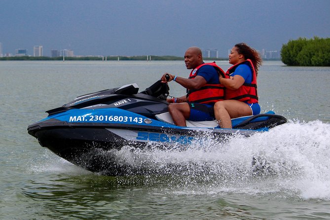 Jet Ski Rentals in Cancun: 30-Minute Option (Shared Jetski) - Guides, supervision, and customer service