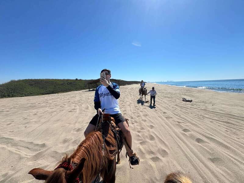 Jungle and beach horseback ride + lunch + mezcal - How the mezcal tasting fits the day