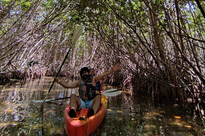 Kayak TOUR POR Laguna Nichupte Cancun - The physical effort is moderate, not effortless