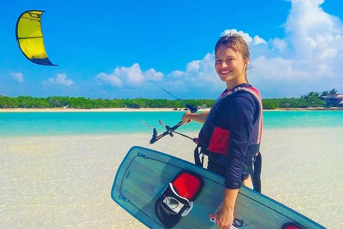 Kitesurfing lessons in Isla Holbox - Las Nubes: the practical beginner spot