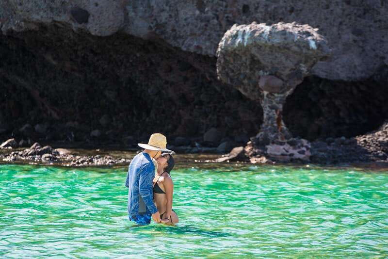 La Paz: Espiritu Santo Island Tour - Wildlife watching depends on the day