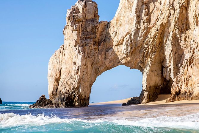 Land’s End Experience – Arch, Beaches & Marine Life - Riding out to Cabo’s Arch