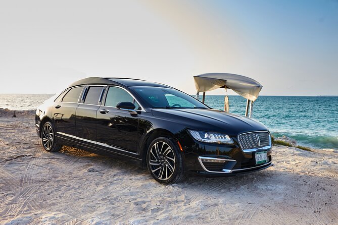 Lincoln Strecth Limousine with Wi Fi on board - Who should book this transfer?