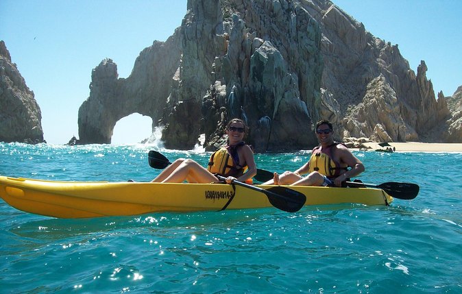 Los Cabos Arch and Playa del Amor Tour by Glass Bottom Kayak - Why kayaking to El Arco feels different