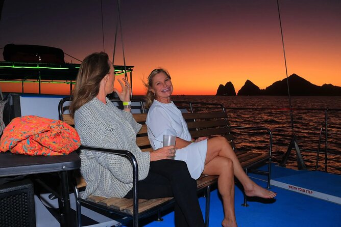 Los Cabos Catamaran Cruise with Open Bar & Light Snack - Seeing the Arch, Lover’s Beach, and Divorce Beach