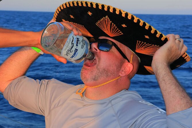 Los Cabos Catamaran Cruise with Open Bar & Light Snack - Expect guacamole, chips, and salsa, not dinner