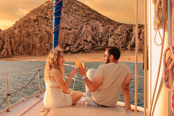 Los Cabos Luxury Sunset Sail with Light Appetizers and Open Bar - Quick take: what matters most