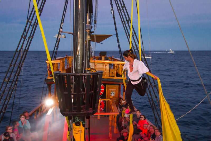 Los Cabos: Pirate Ship Sunset Cruise & Show with Dinner - What to bring and how to prepare