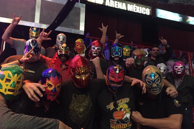 Lucha Libre Tour and Mezcal Tasting in Mexico City - Why Lucha Libre works best with a guide
