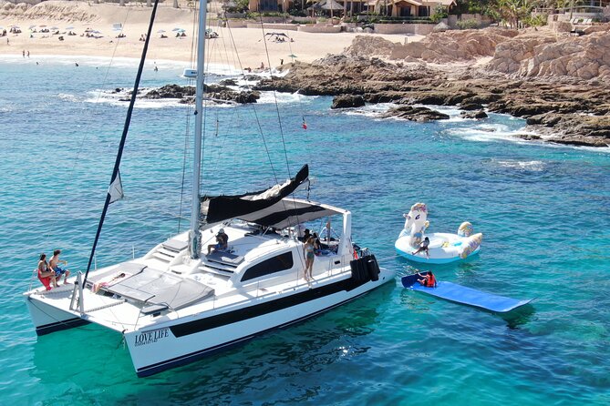Luxury Sailing catamaran charter in Cabo San Lucas all inclusive - A private catamaran instead of a crowded boat