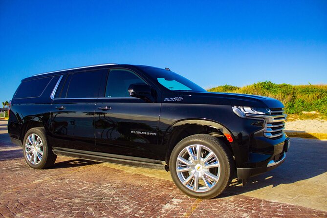 Luxury Suv Departures from Cancun Hotel Zone to Airport - Key points at a glance