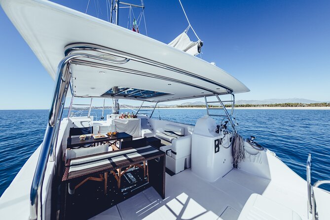 Luxury Whale Watch Cruise to The Arch Los Cabos - Hotel pickup needs more attention than the brochure suggests
