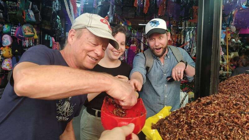 Market tour and all gastronomy included⭐️⭐️⭐️⭐️⭐️ - Meeting Vendors Instead of Staying Behind a Restaurant Table