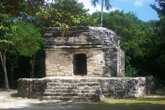Mayan Ruins and Beach Time - Why San Gervasio makes a good first stop