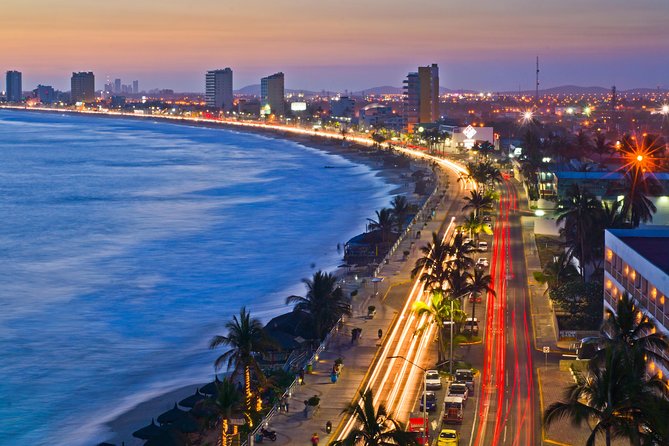 Mazatlan City Sightseeing Tour with Shopping Time and Lunch - Beachside lunch, shrimp, and the noise factor