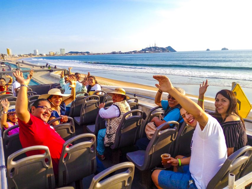 Mazatlán: Double-Decker Bus, Cliff Diving & Walking Tour - Why this $26 tour works well for first-time visitors