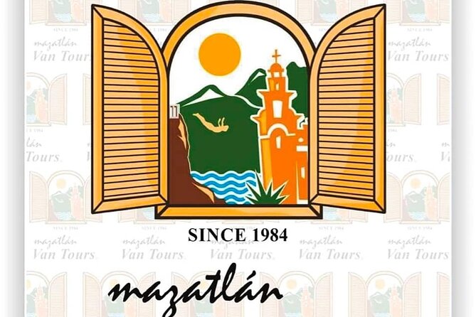 Mazatlan Smart Bike Tour - The Mazatlan letters and the final photo stop