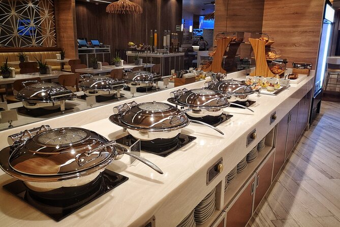 Mera VIP Lounge at Cancun International Airport - Food, Drinks, and the Everyday Details