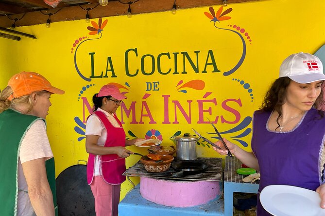 Mexican Cooking Class in Zihuatanejo de Azueta - Shopping for the ingredients in Zihuatanejo