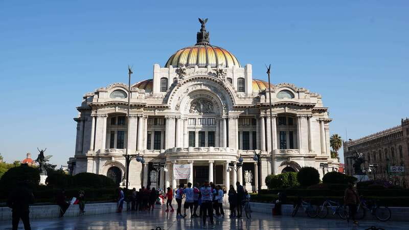 Mexico City: 19 City Highlights Bicycle Tour - What the four-hour schedule really feels like